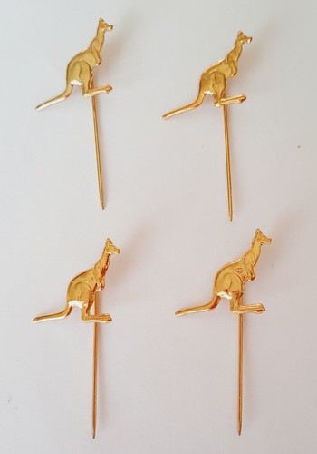 Kangaroo pin badge gold - pin,
